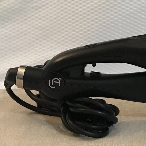 Professional Grade Waver & Curling Iron – 2" Ceramic - 450°F - Picture 13 of 15